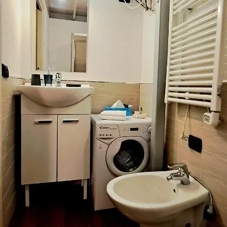 Casa Di Giulia: Rustic Charm With Pool And Park Views Apartment *